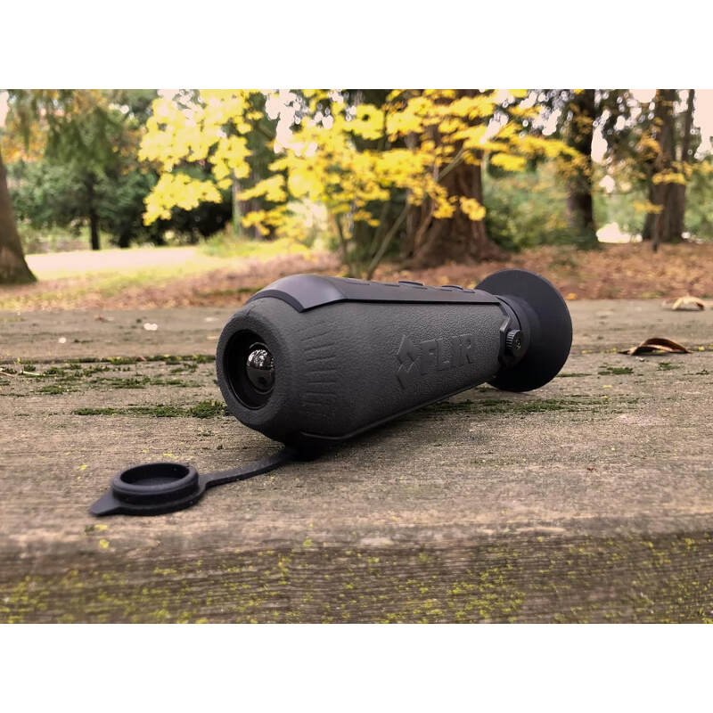 FLIR Scout TKx – Compact Infrared/Thermal Imaging Monocular for Wildlife Viewing, Hunting & Outdoor