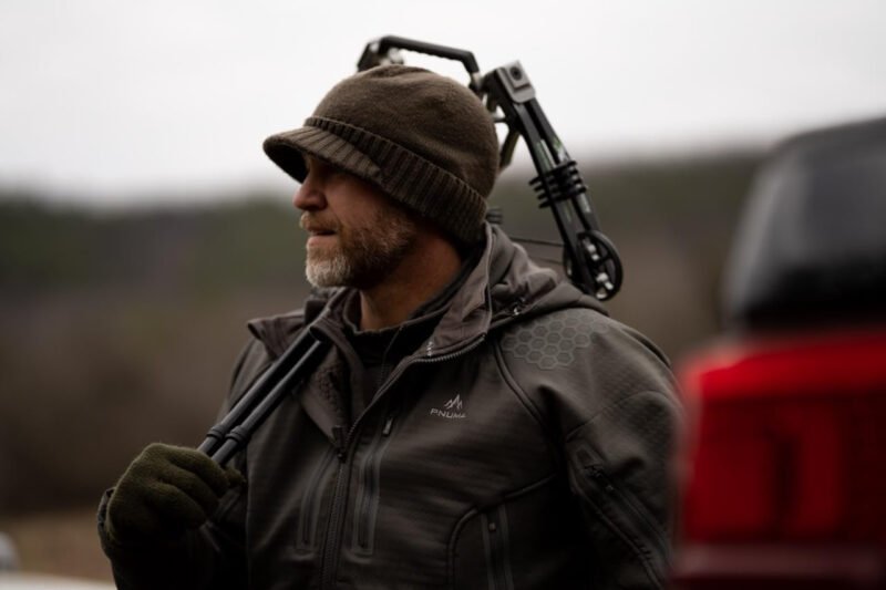 SWAGGER QD42 Quick Detach Hybrid Bipod/Shooting Stick, Compact Hunting Bipod 14″ to 42″ Range for Rifle, Crossbow, Shotgun, Shoot from Seated Positions, Ground Blinds, or Tree Stands